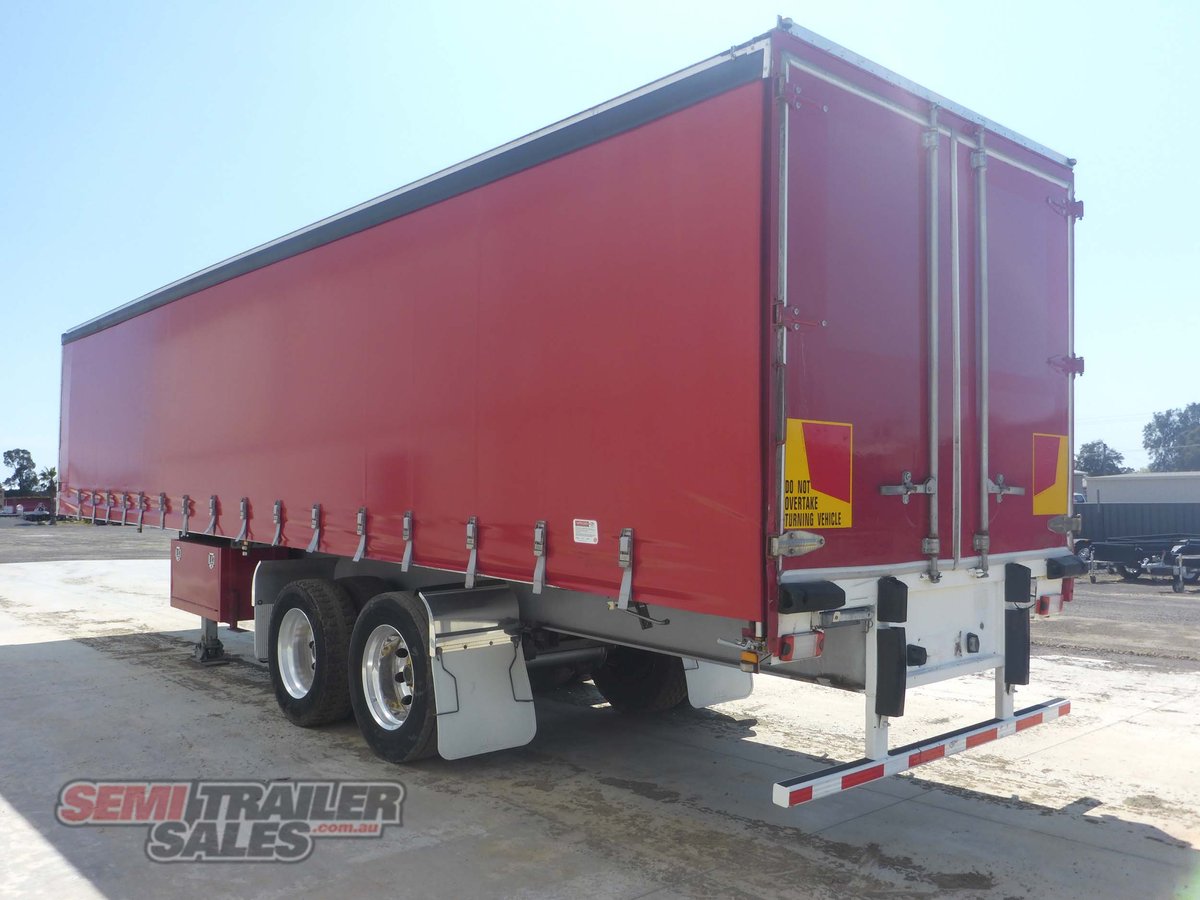 MAXITRANS CURTAINSIDER TRAILER