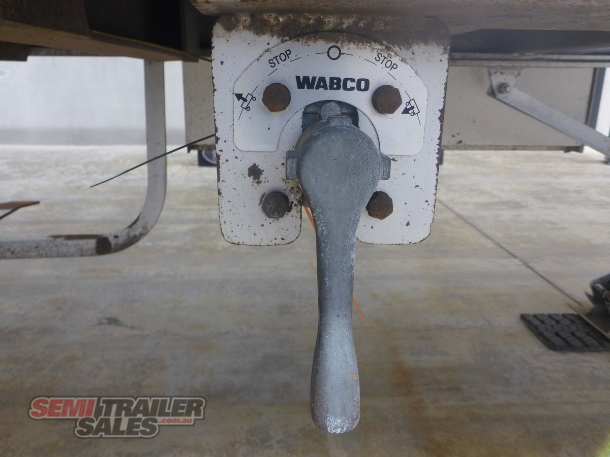 VAWDREY REFRIGERATED TRAILER