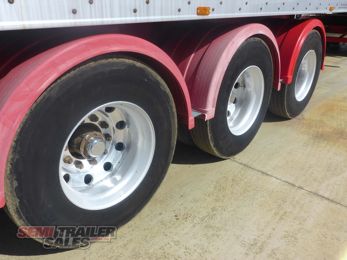 MAXITRANS PANTECH TRAILER