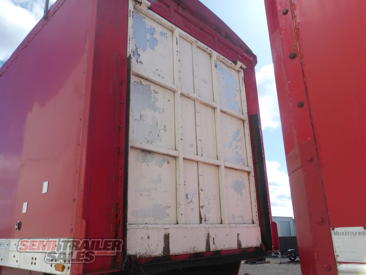 MAXITRANS PANTECH TRAILER