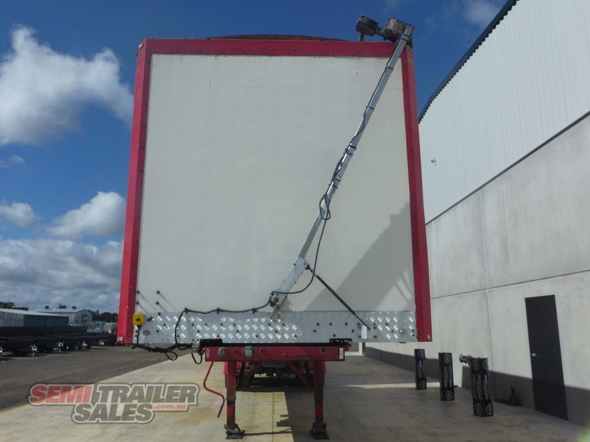 MAXITRANS PANTECH TRAILER