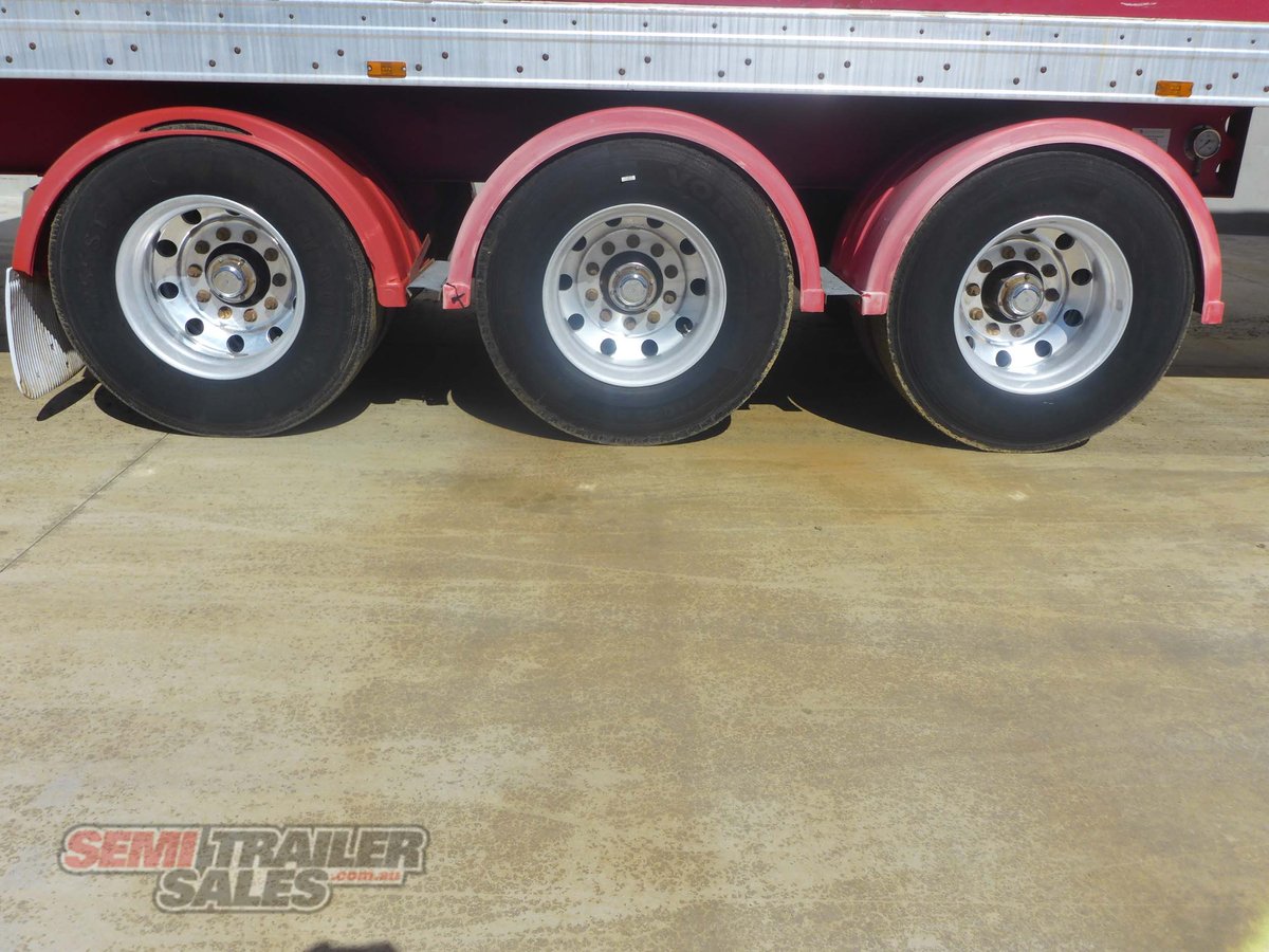 MAXITRANS PANTECH TRAILER