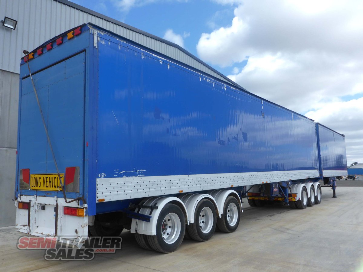 BARKER PANTECH TRAILER