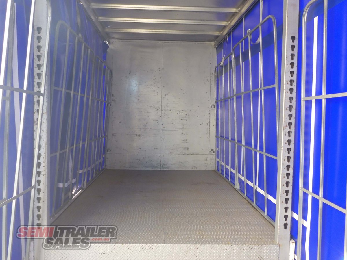 KRUEGER CURTAINSIDER TRAILER