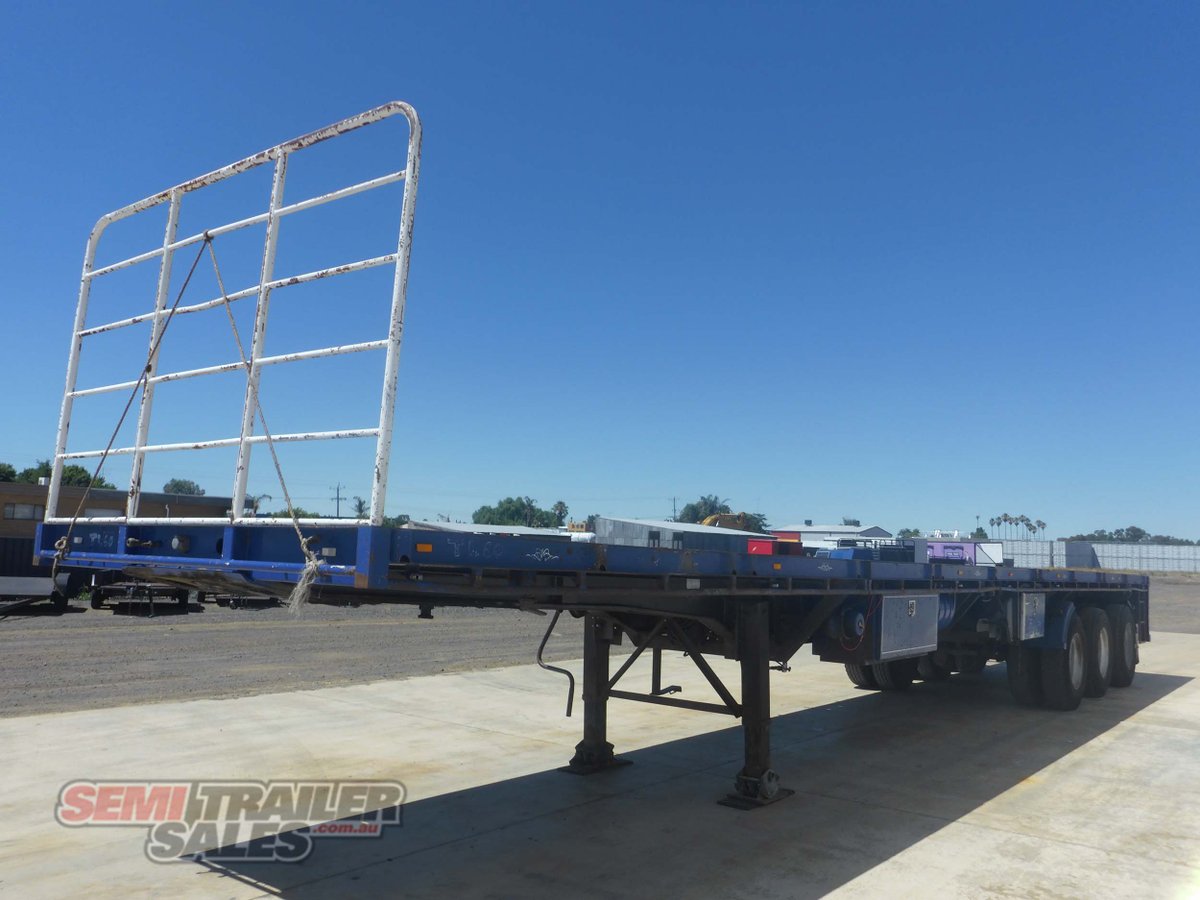 LIBERTY FREIGHTMORE FLAT TOP TRAILER