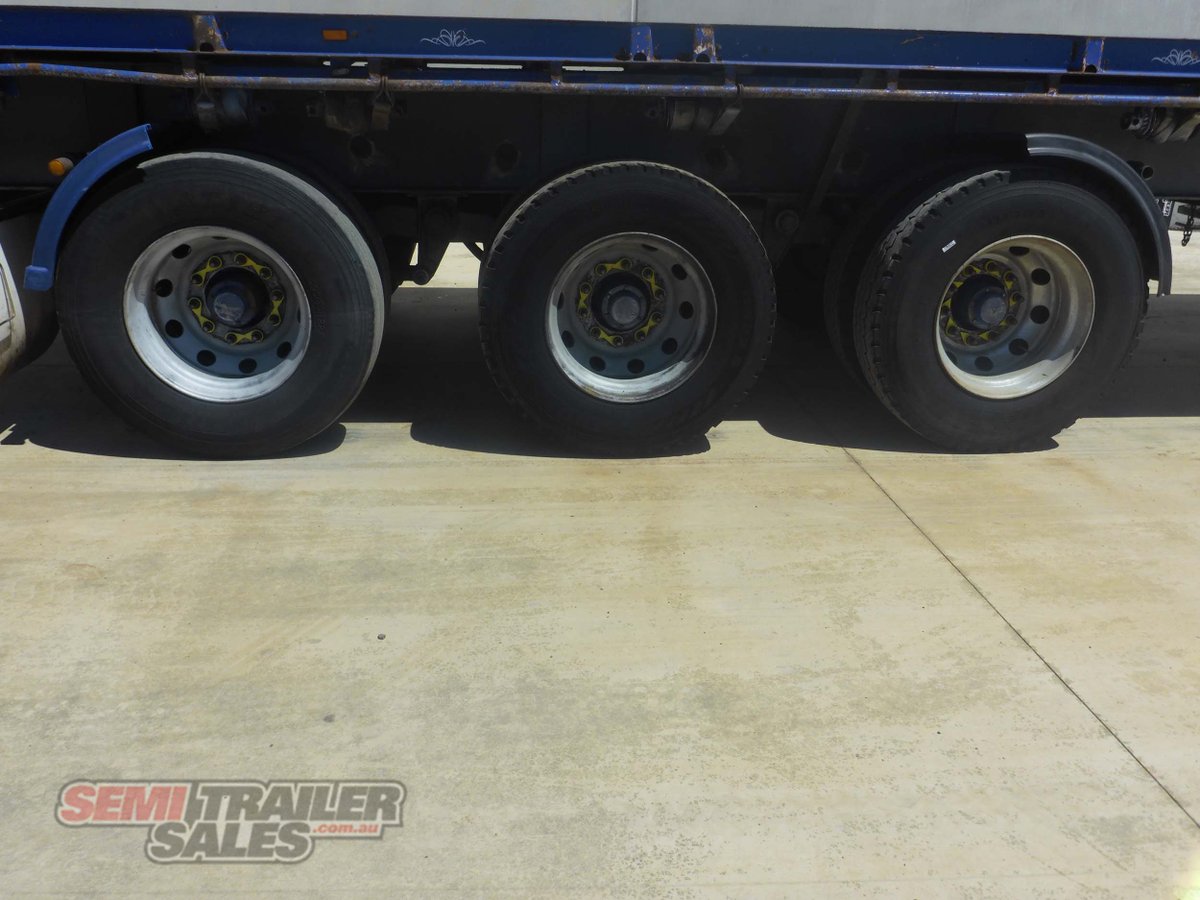 LIBERTY FREIGHTMORE FLAT TOP TRAILER