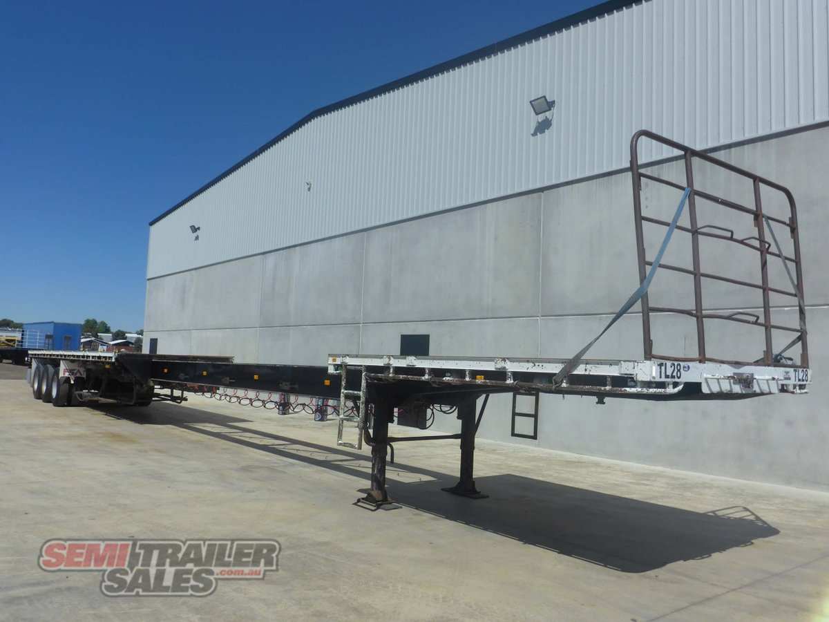 2005 HAULMARK FLAT TOP EXTENDABLE TRAILER