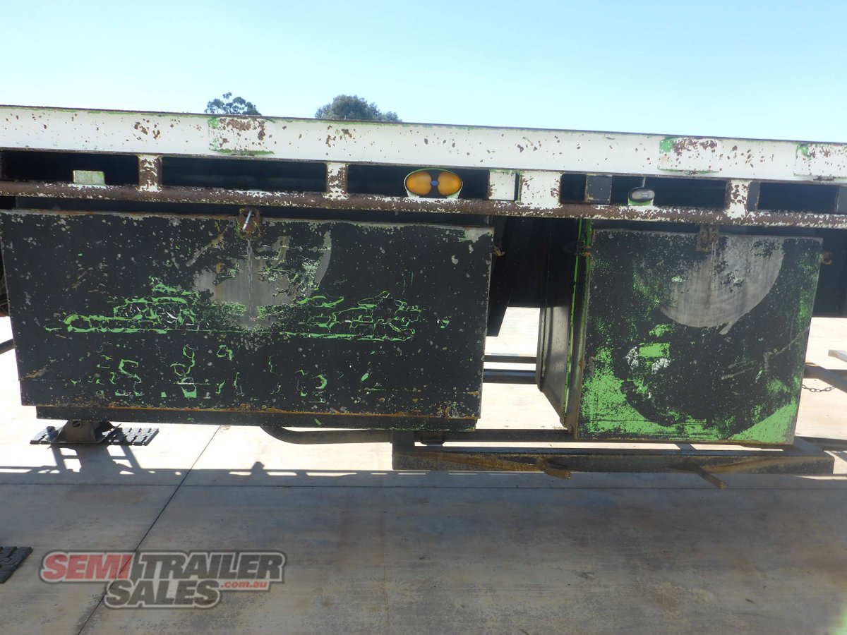 2005 HAULMARK FLAT TOP EXTENDABLE TRAILER