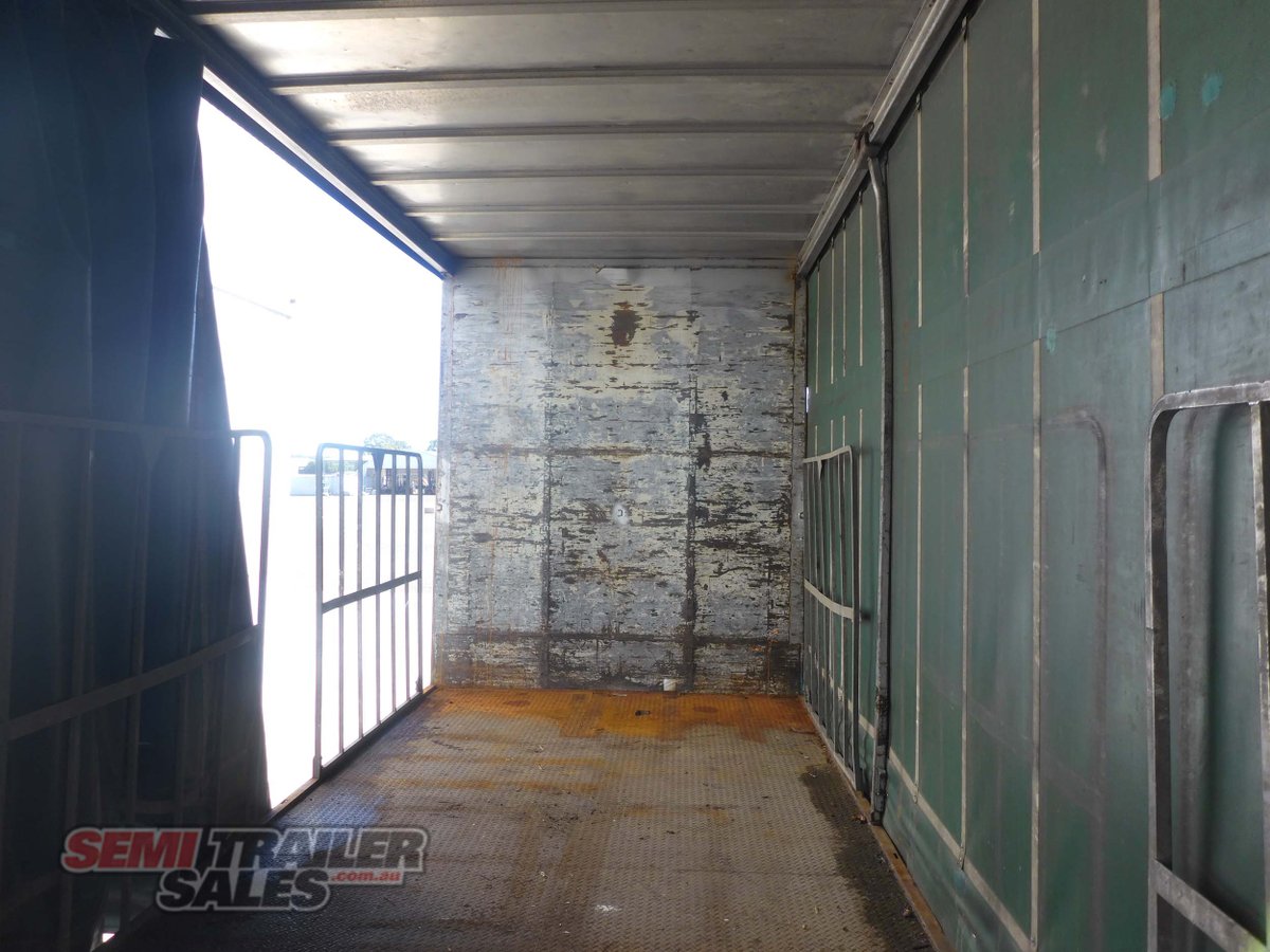 FREIGHTER CURTAINSIDER TRAILER