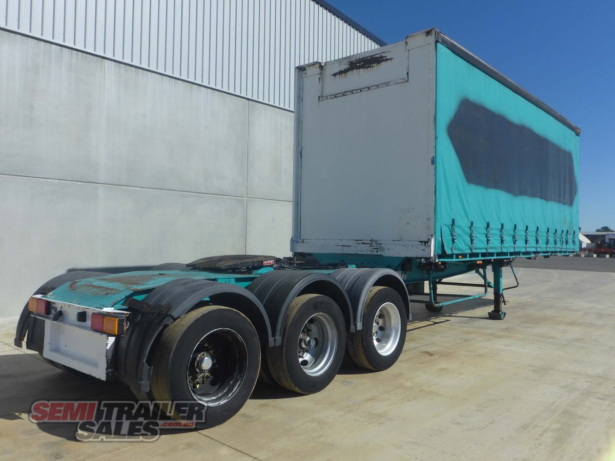 FREIGHTER CURTAINSIDER TRAILER