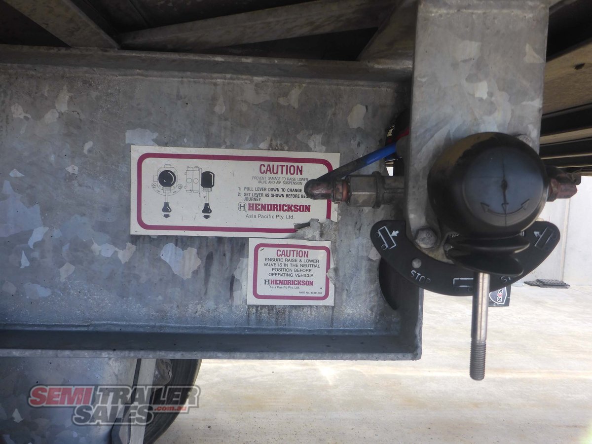 MAXITRANS REFRIGERATED TRAILER