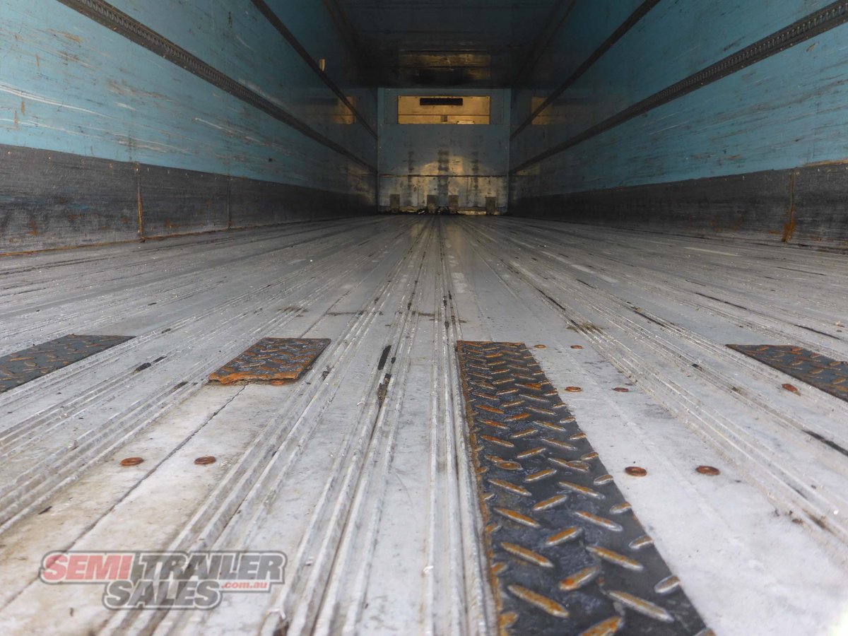 MAXITRANS REFRIGERATED TRAILER