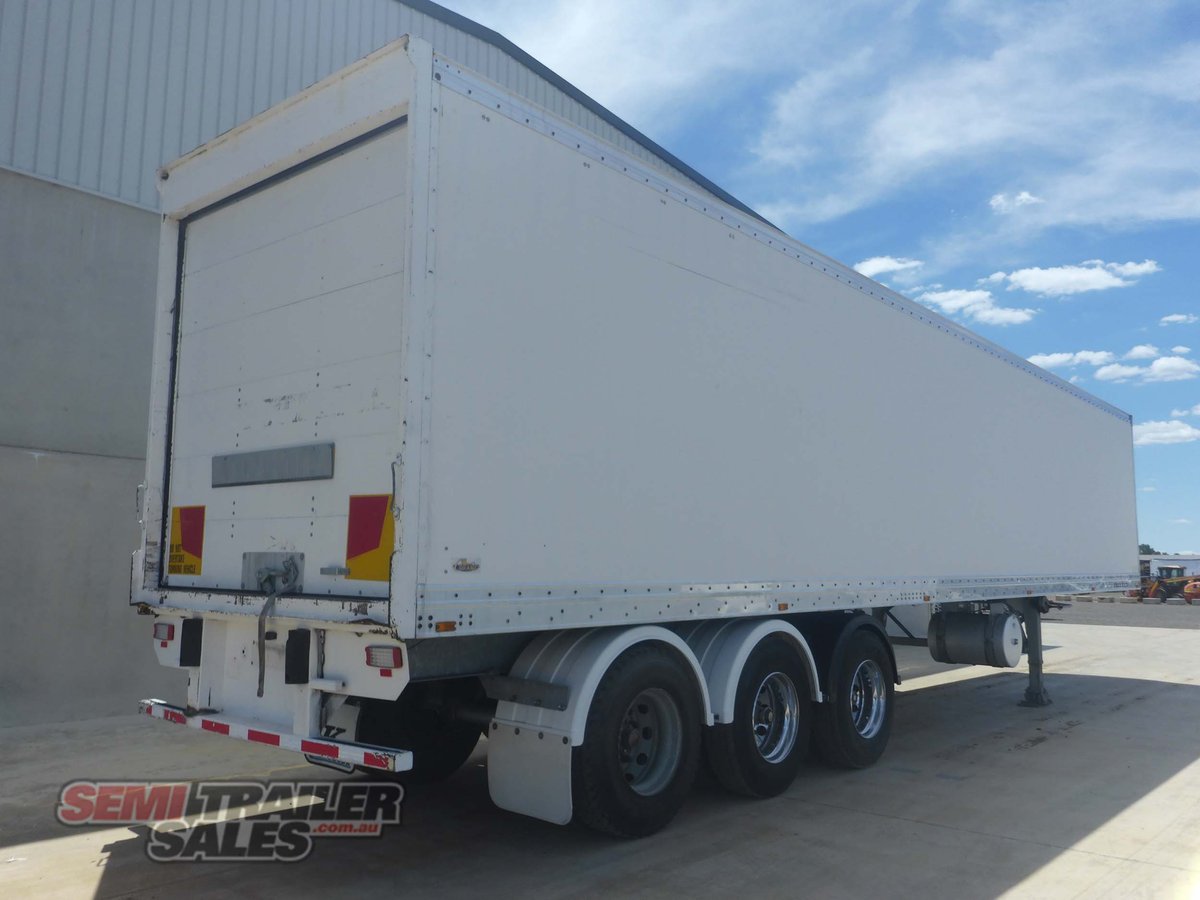 MAXITRANS REFRIGERATED TRAILER