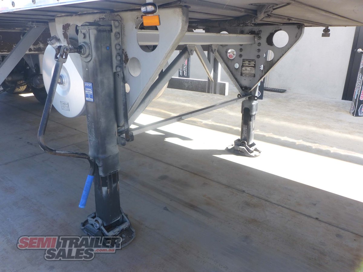 VAWDREY REFRIGERATED TRAILER