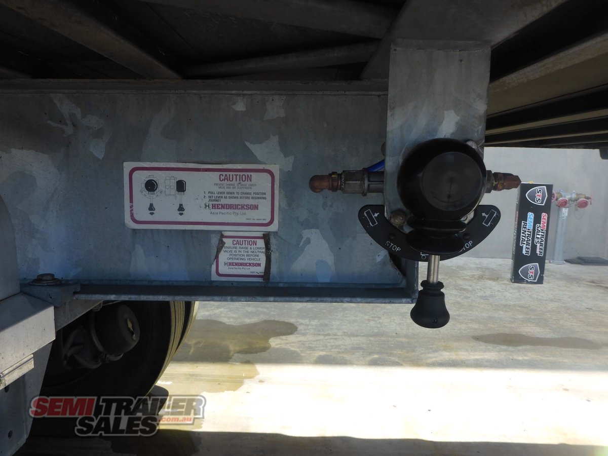 MAXITRANS REFRIGERATED TRAILER