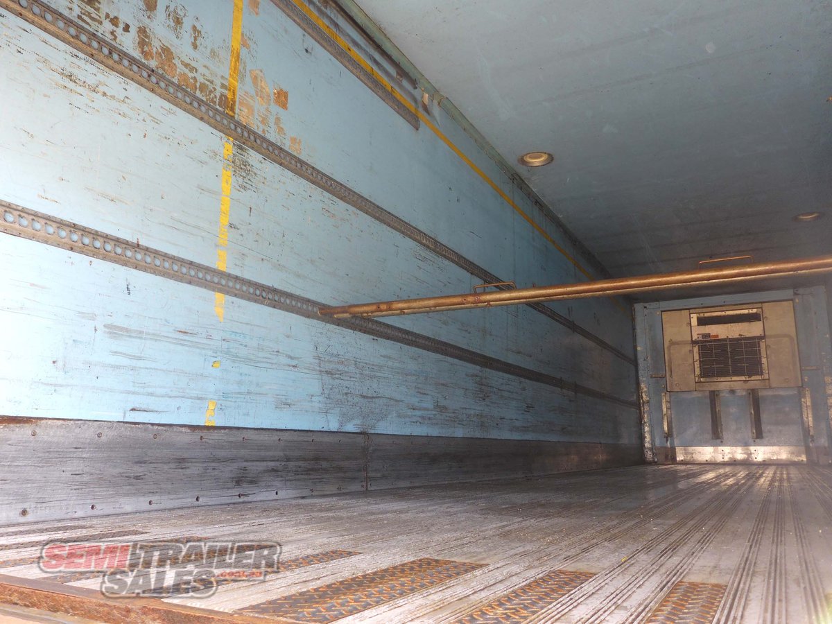 MAXITRANS REFRIGERATED TRAILER