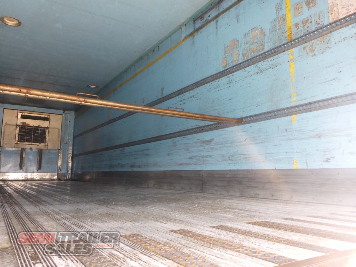 MAXITRANS REFRIGERATED TRAILER