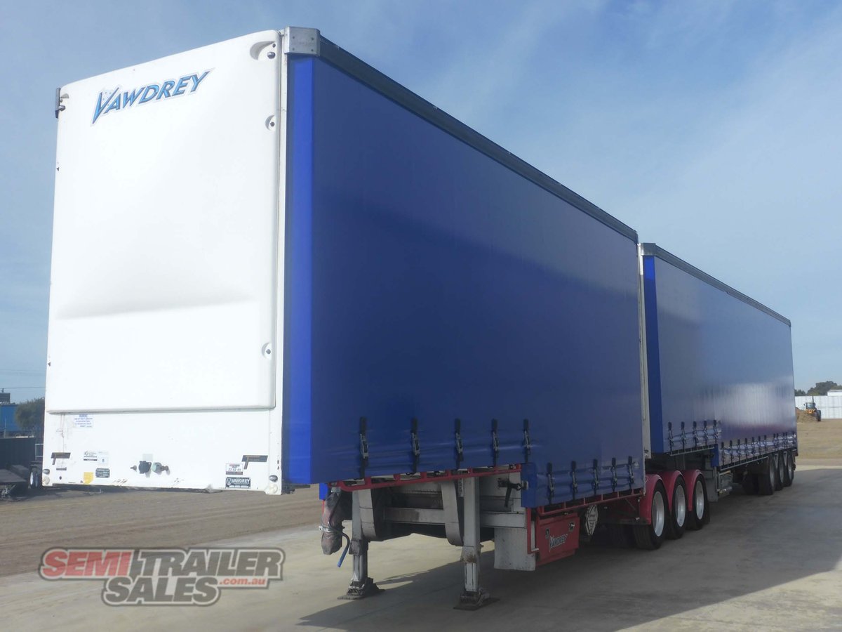 VAWDREY CURTAINSIDER TRAILER