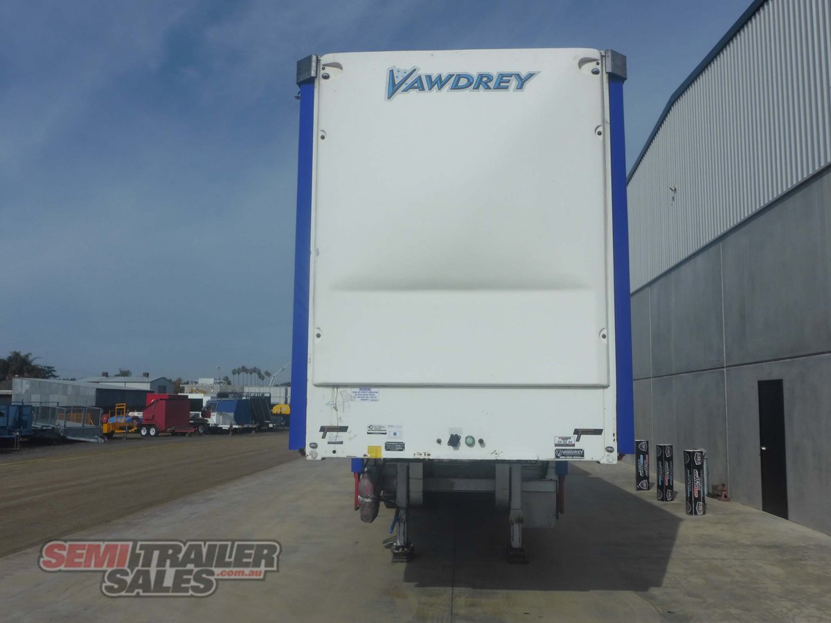 VAWDREY CURTAINSIDER TRAILER