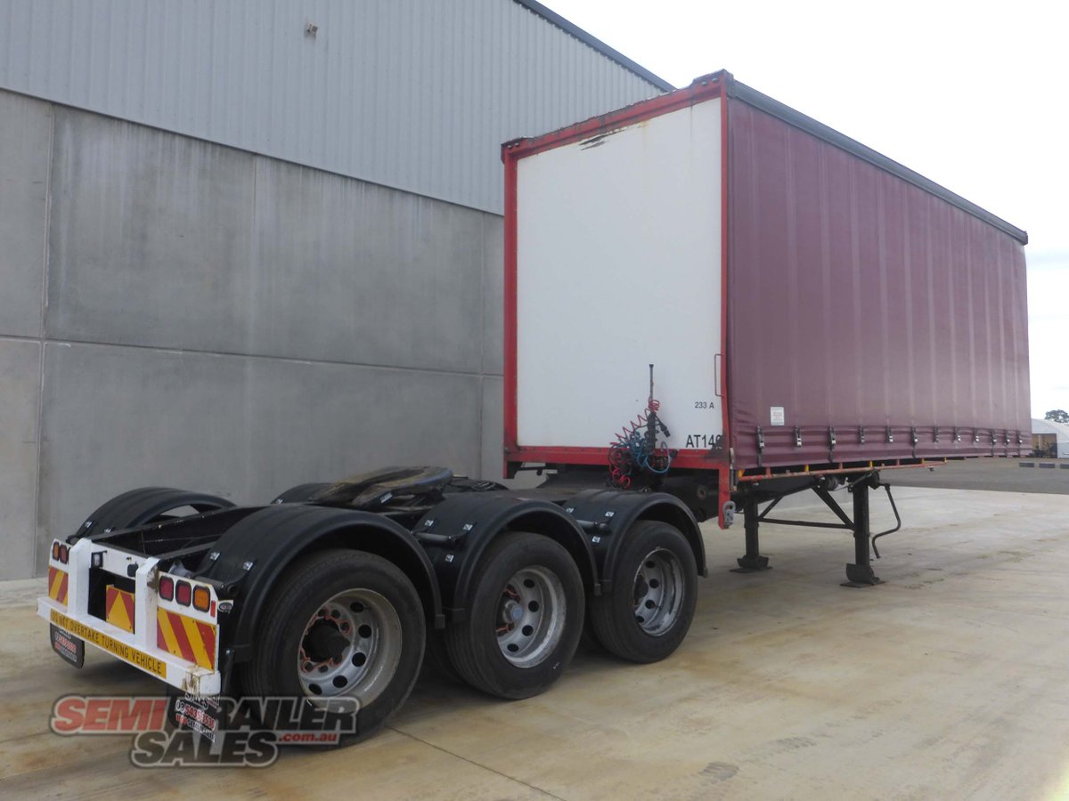 BARKER CURTAINSIDER TRAILER