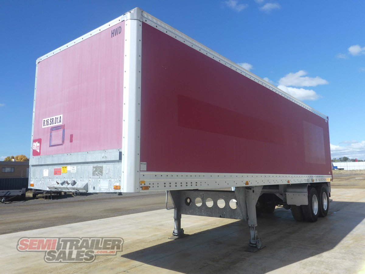 MAXITRANS PANTECH TRAILER
