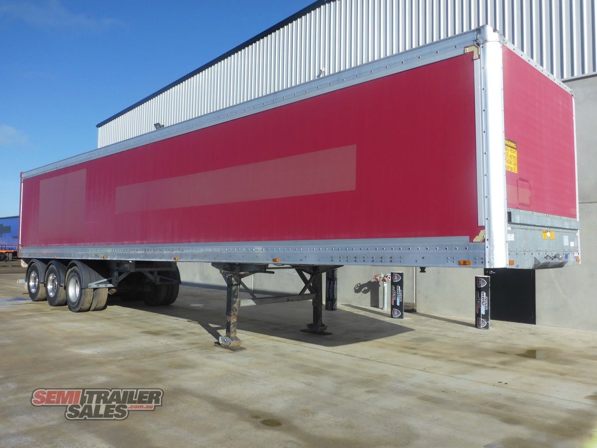 MAXITRANS PANTECH TRAILER