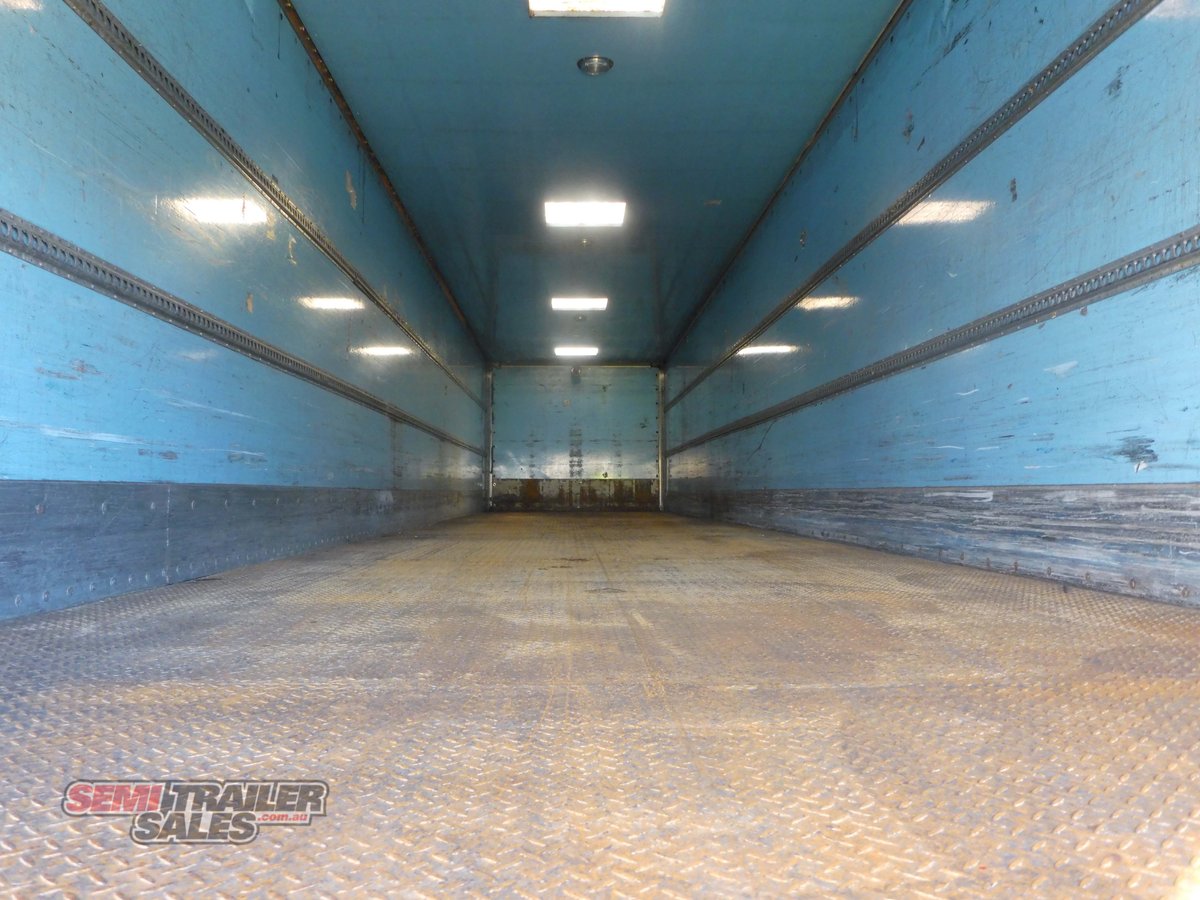 MAXITRANS PANTECH TRAILER