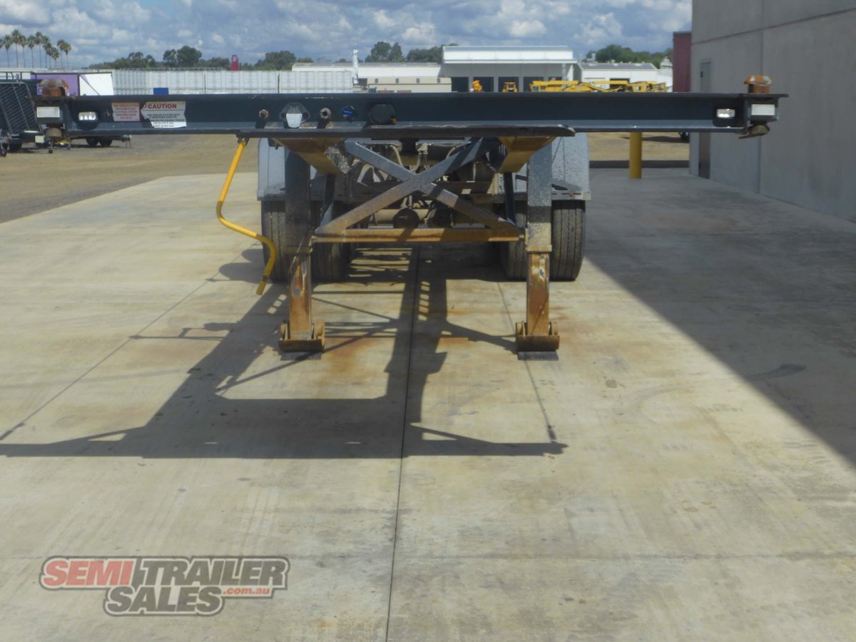 2016 MAXITRANS QUAD SKEL TRAILER