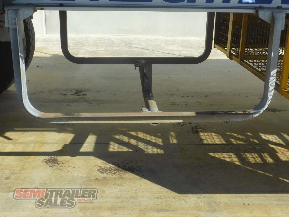 MAXITRANS FLAT TOP TRAILER