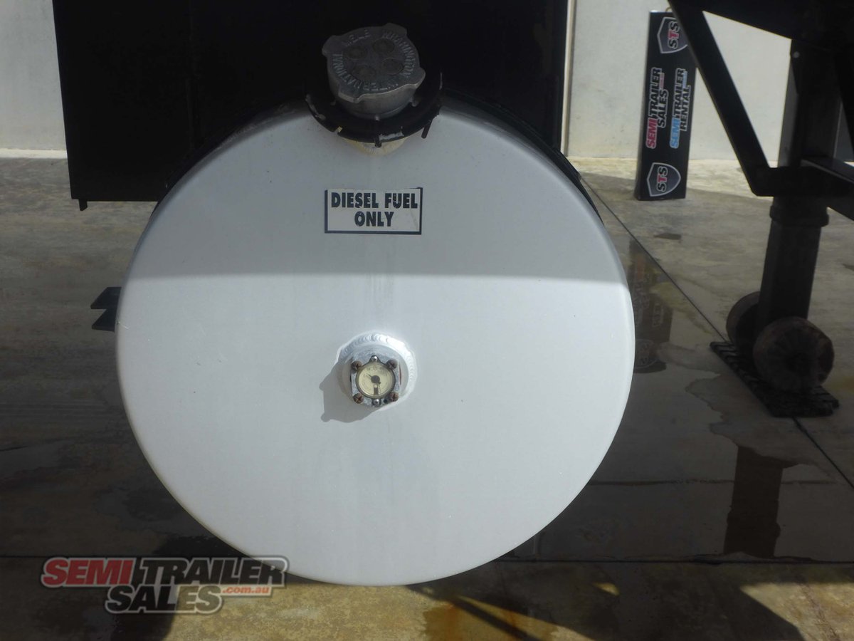 MAXITRANS REFRIGERATED TRAILER
