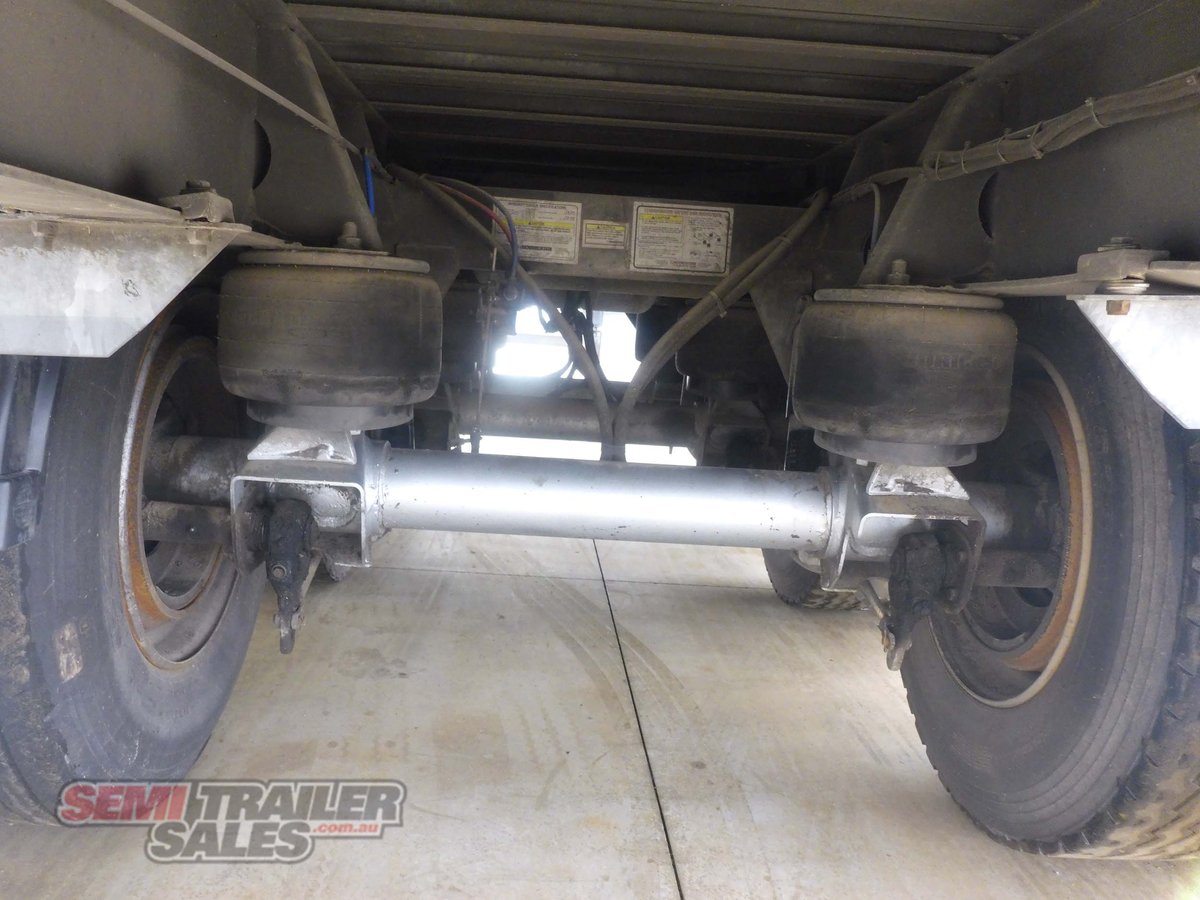 MAXITRANS REFRIGERATED TRAILER