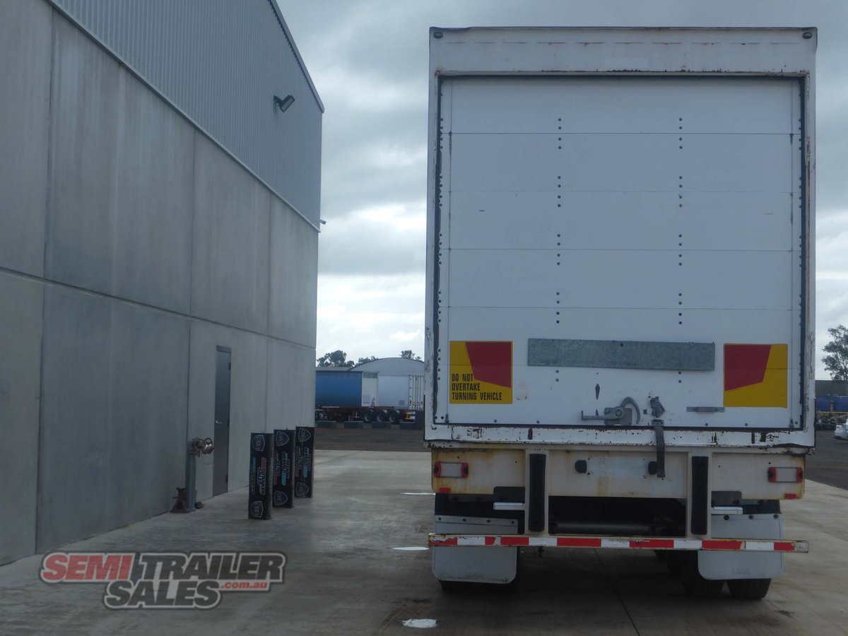 MAXITRANS REFRIGERATED TRAILER
