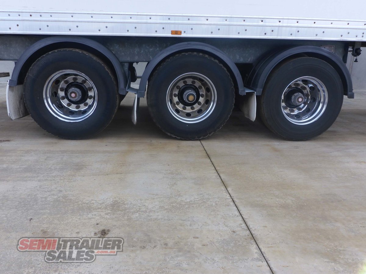 MAXITRANS REFRIGERATED TRAILER