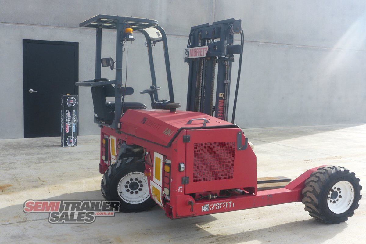 2007 MOFFETT TRUCK MOUNTED FORKLIFT