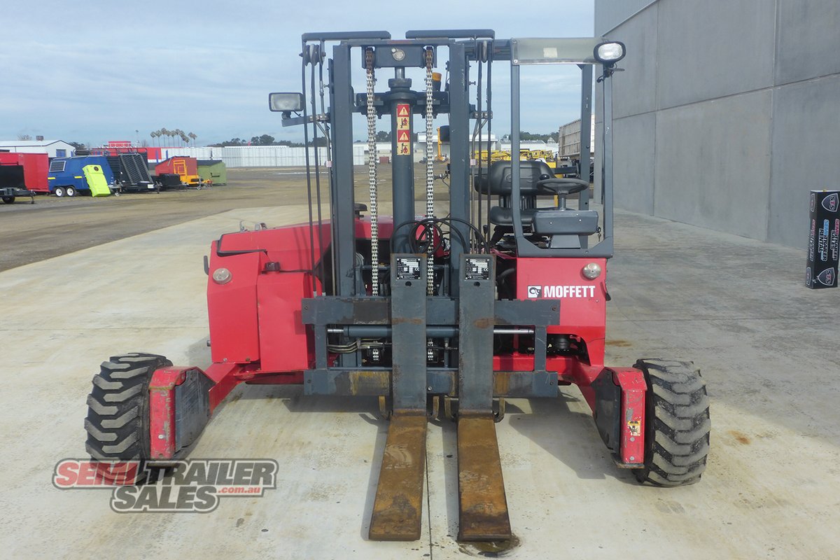 2007 MOFFETT TRUCK MOUNTED FORKLIFT
