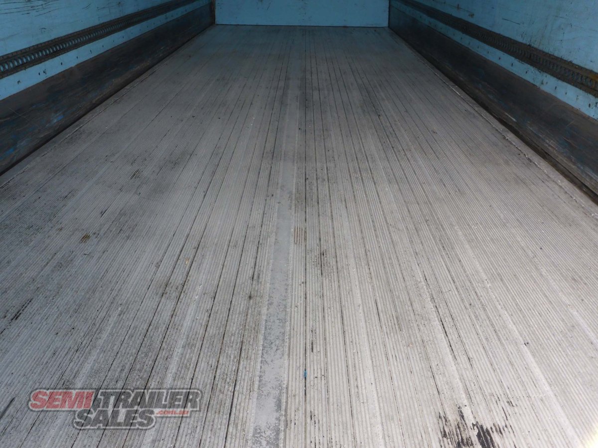 MAXITRANS REFRIGERATED TRAILER