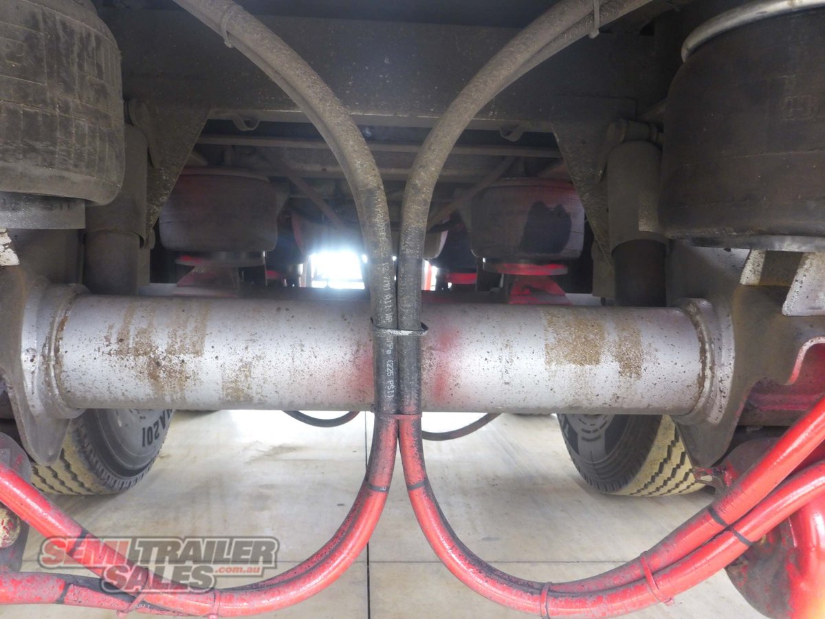 MAXITRANS REFRIGERATED TRAILER