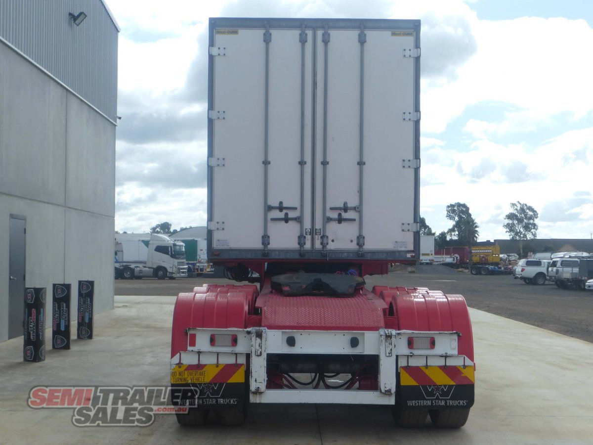 MAXITRANS REFRIGERATED TRAILER