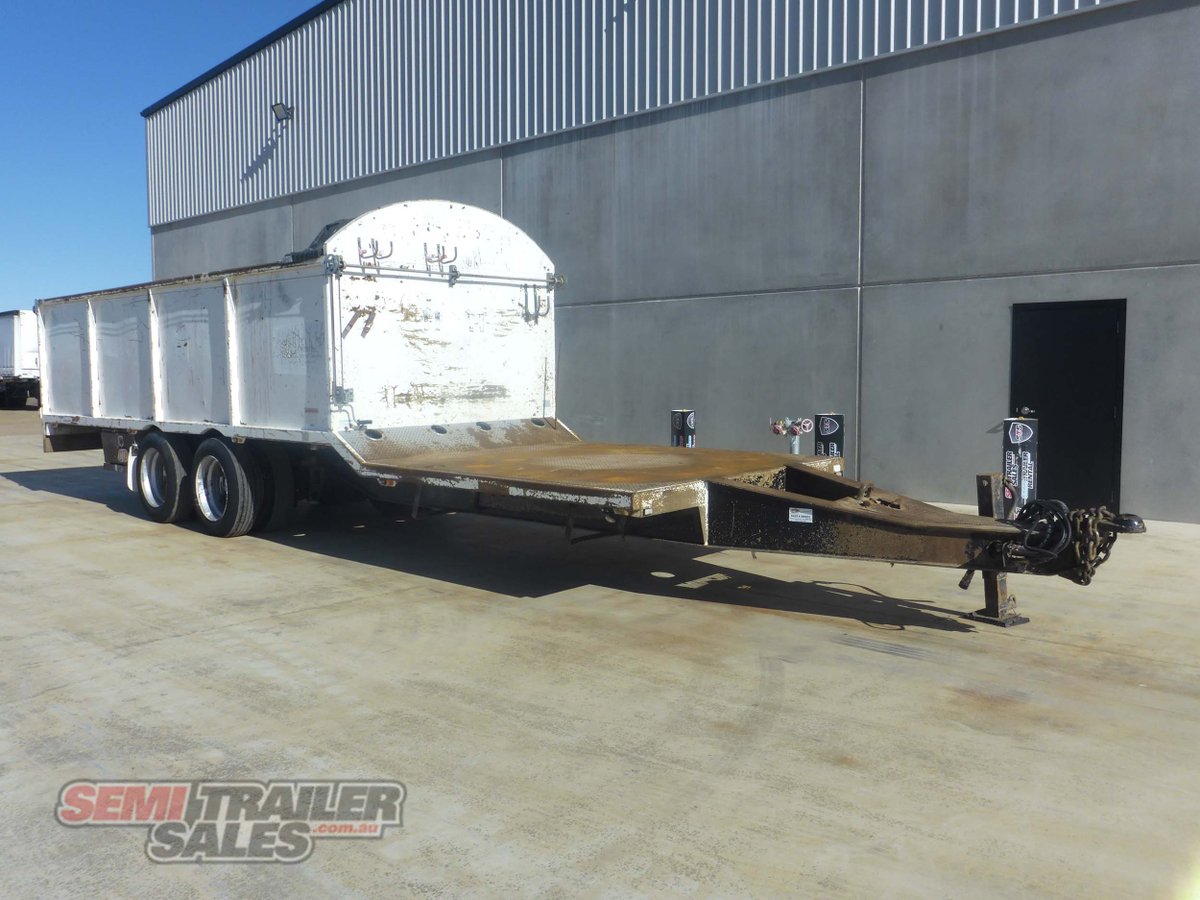 BOOMER WALKING FLOOR TRAILER
