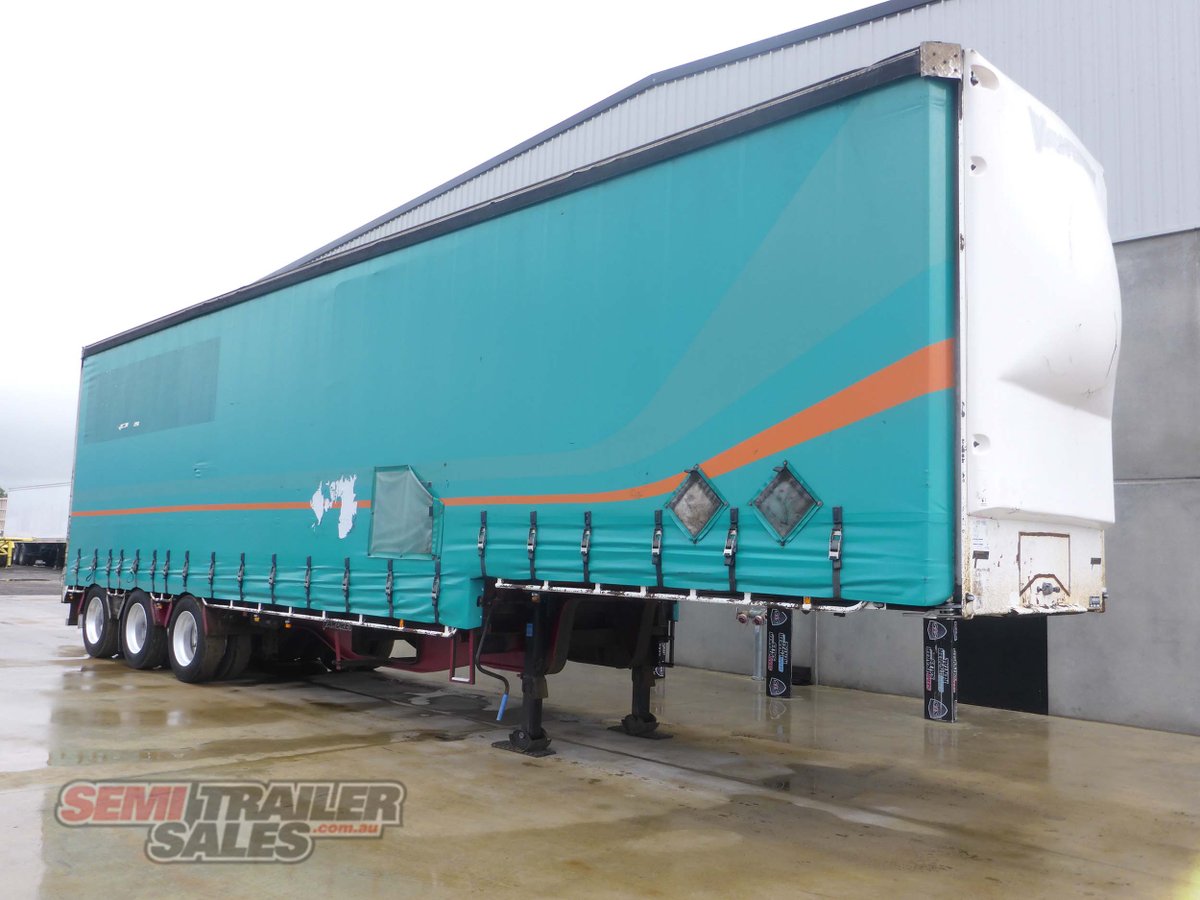 VAWDREY CURTAINSIDER TRAILER