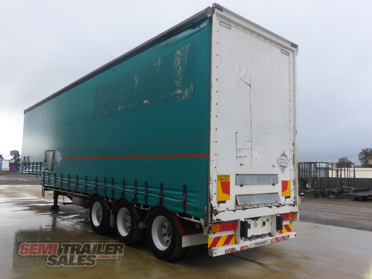 VAWDREY CURTAINSIDER TRAILER