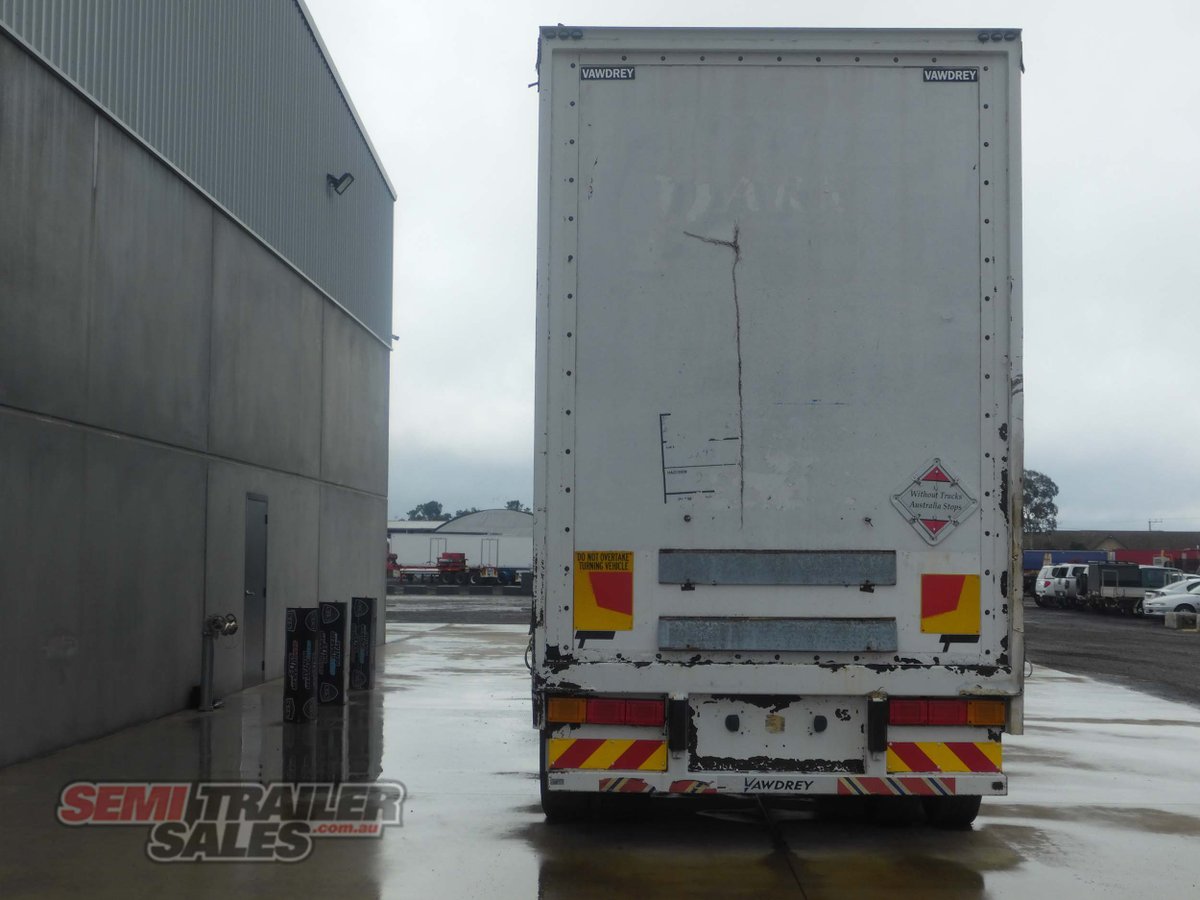 VAWDREY CURTAINSIDER TRAILER