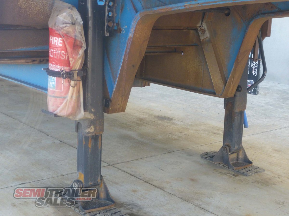 MAXITRANS DROP DECK TRAILER