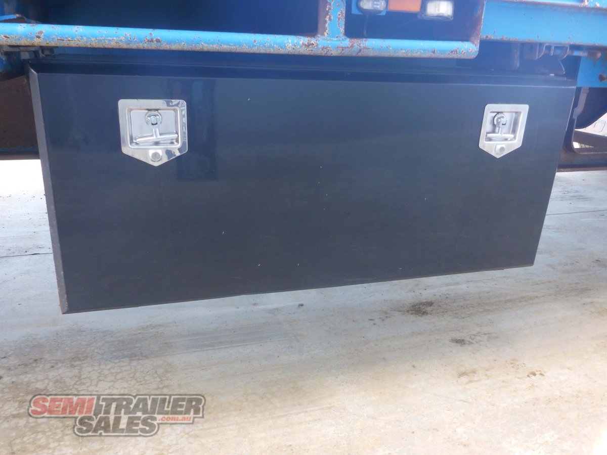 MAXITRANS DROP DECK TRAILER