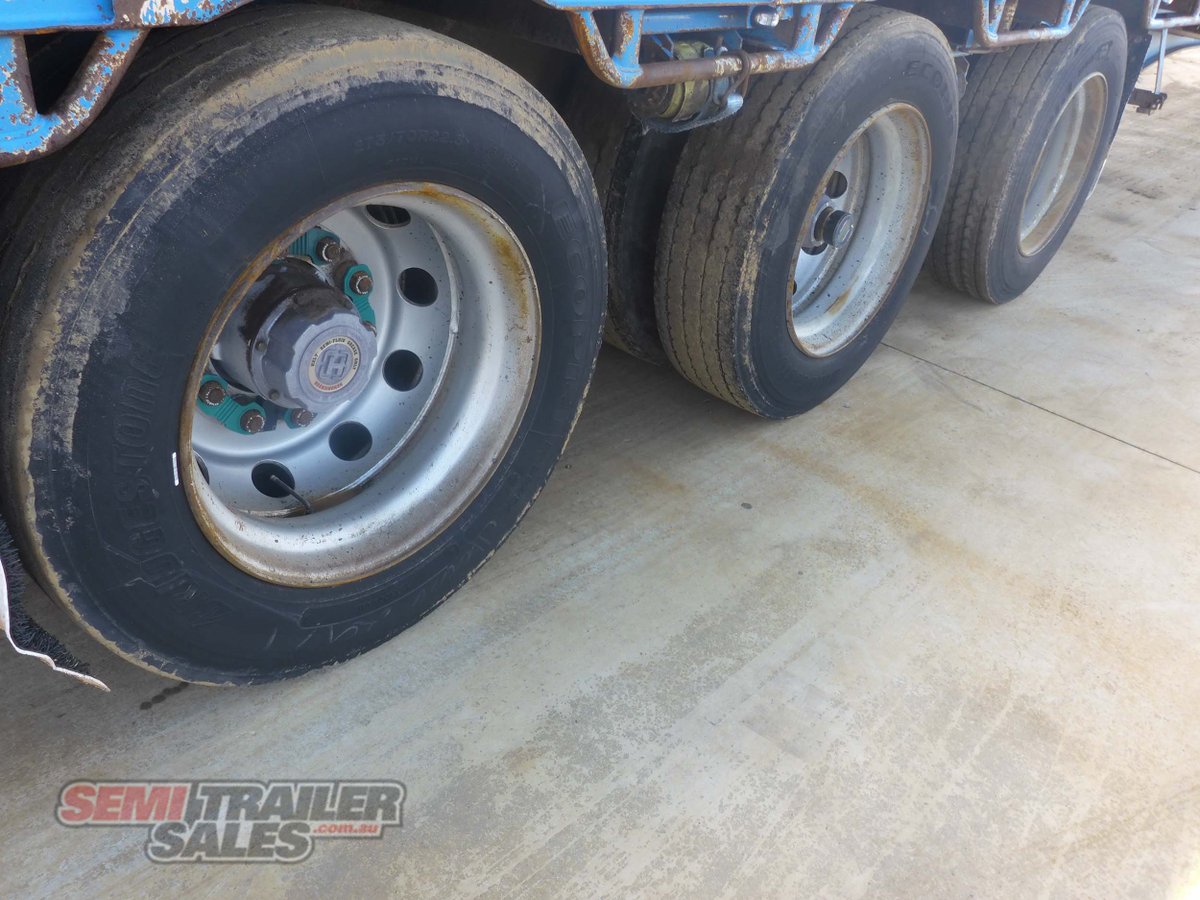 MAXITRANS DROP DECK TRAILER