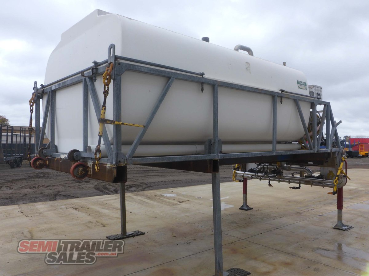 FELCO 8,400 LITRE SLIP IN TANK TRAILER