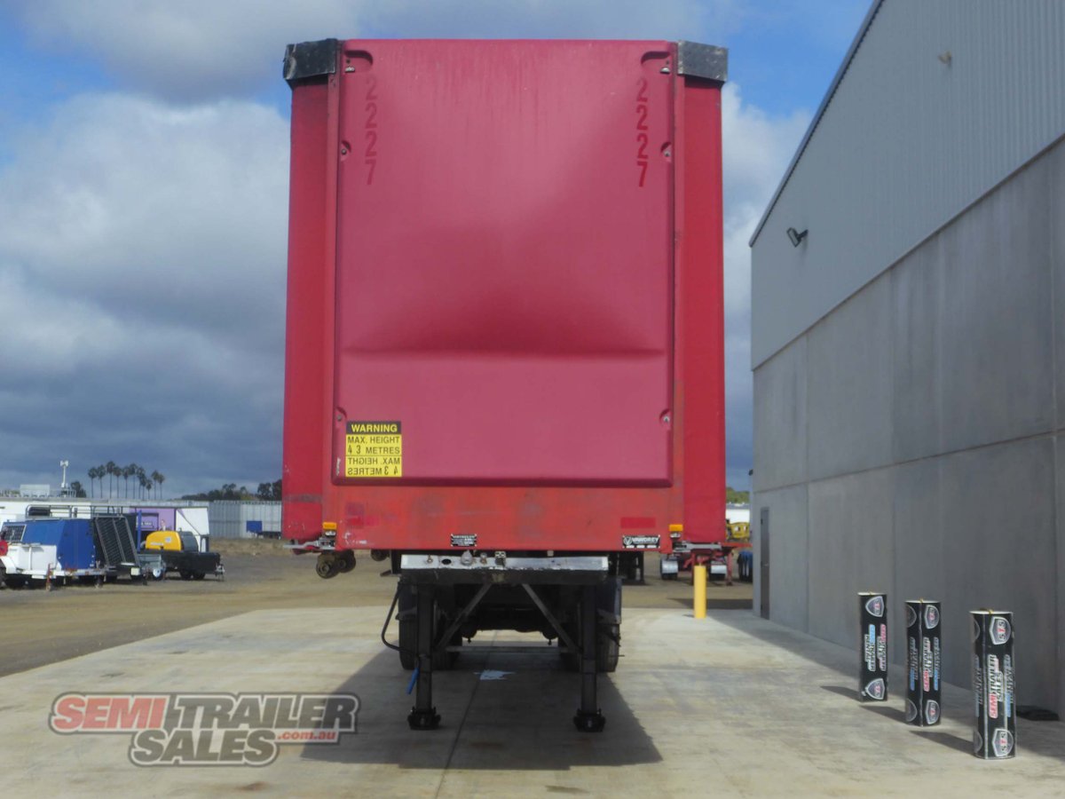 VAWDREY CURTAINSIDER TRAILER