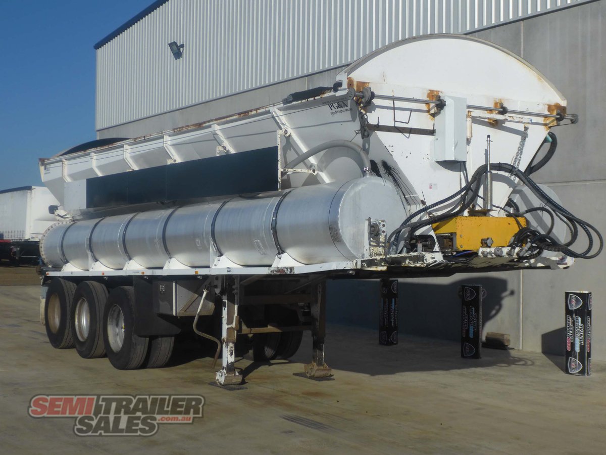BOOMER WALKING FLOOR TRAILER