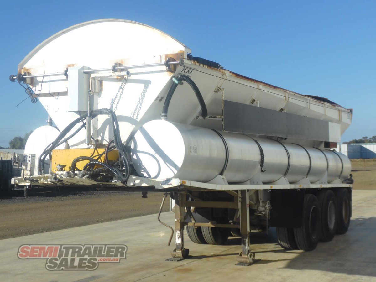 BOOMER WALKING FLOOR TRAILER