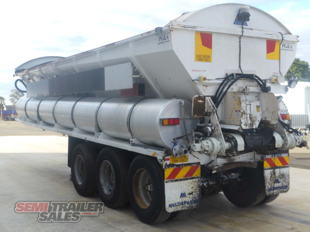 BOOMER WALKING FLOOR TRAILER